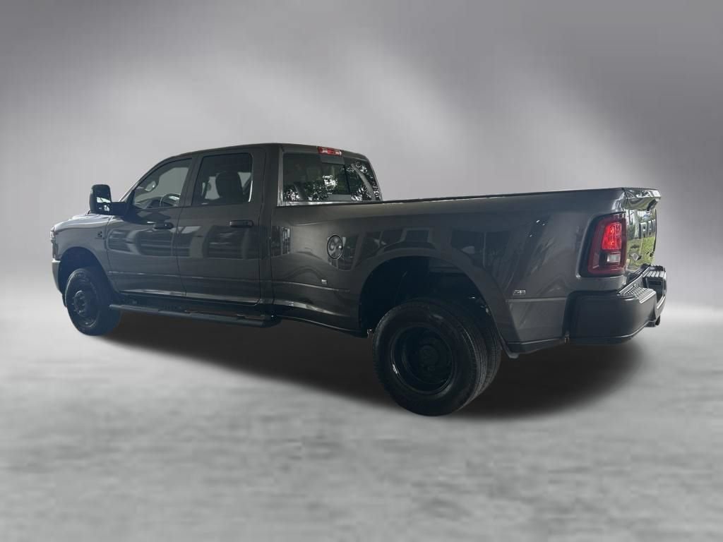 Used 2025 RAM 3500 Tradesman AWD/4WD image 4