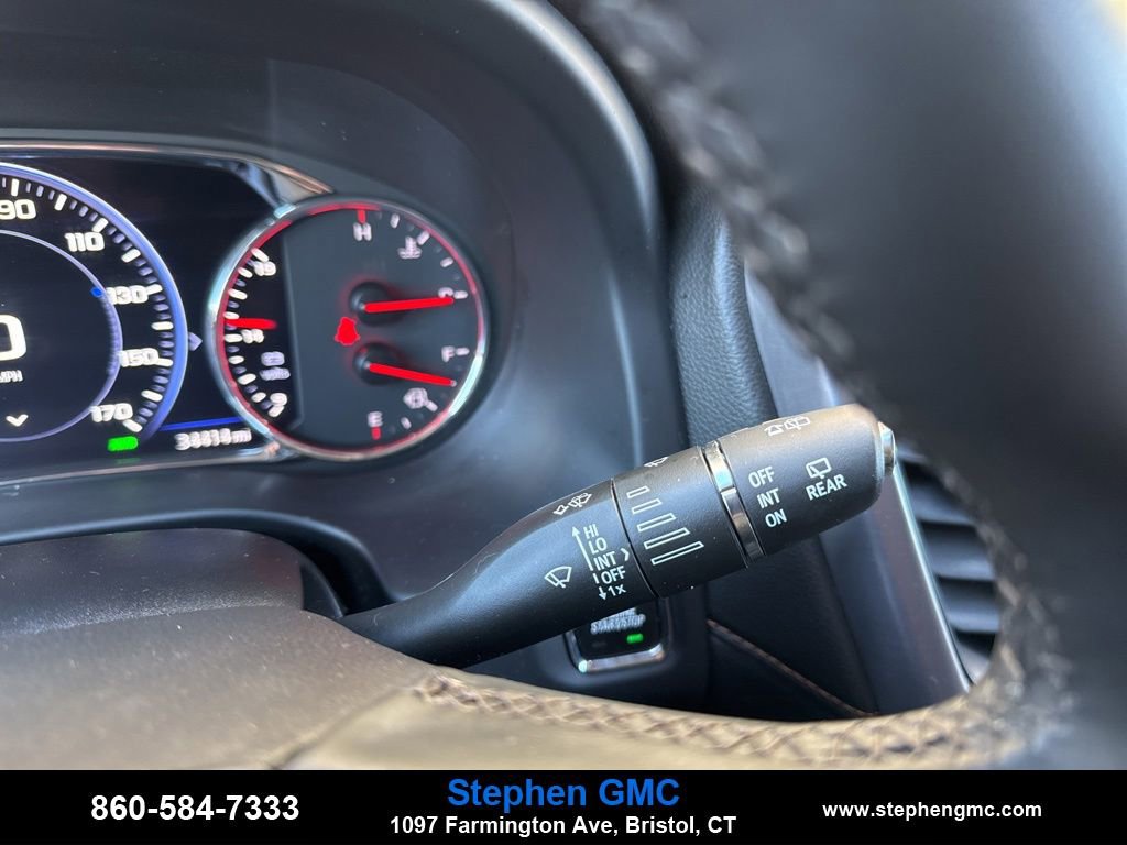 Used 2023 GMC Acadia AT4 w/ Technology Package image 19