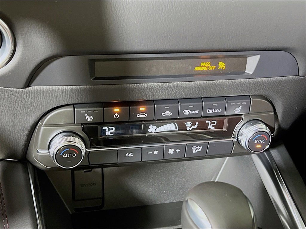 Used 2025 MAZDA CX-5 Carbon Edition image 14