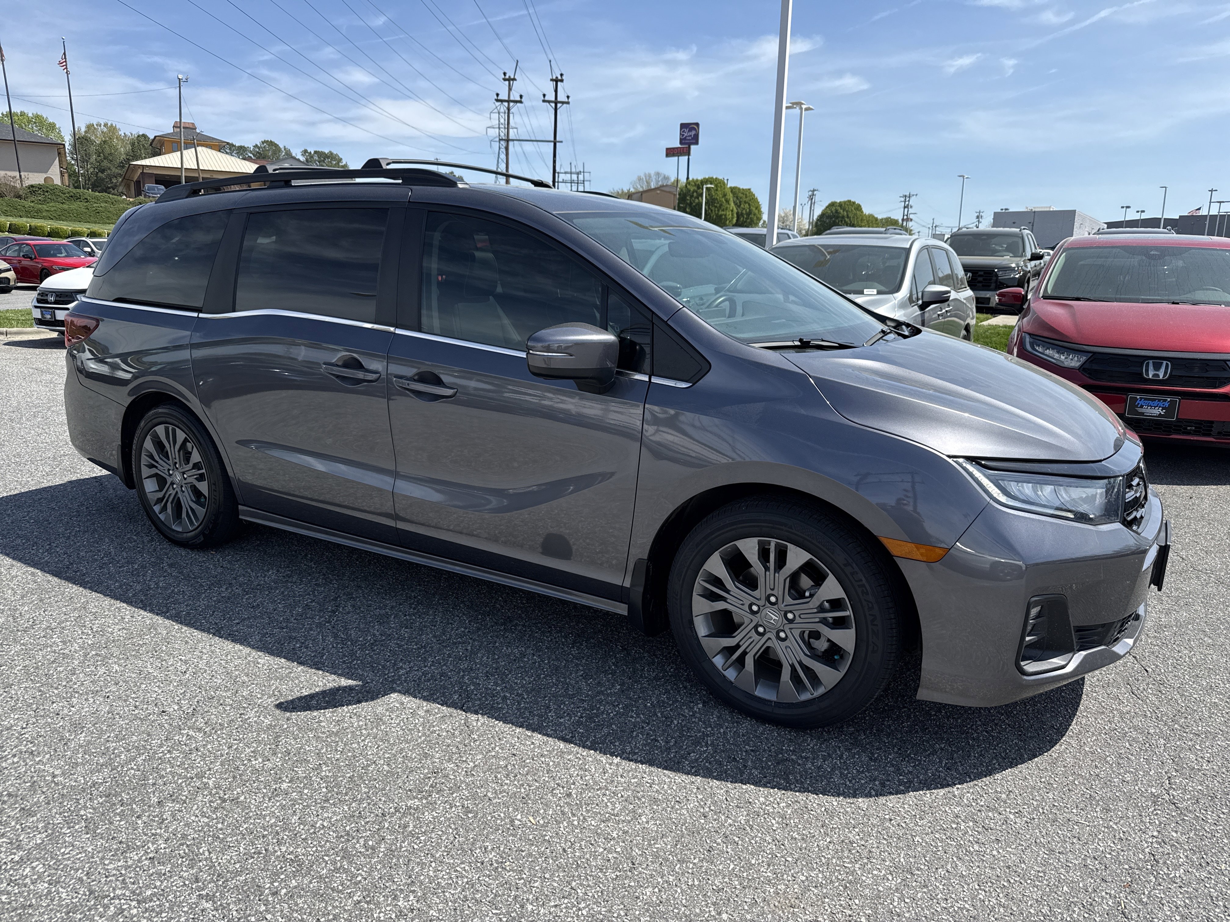 Certified 2025 Honda Odyssey Touring video 2