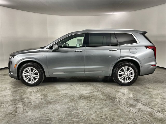 Used 2025 Cadillac XT6 Luxury image 5