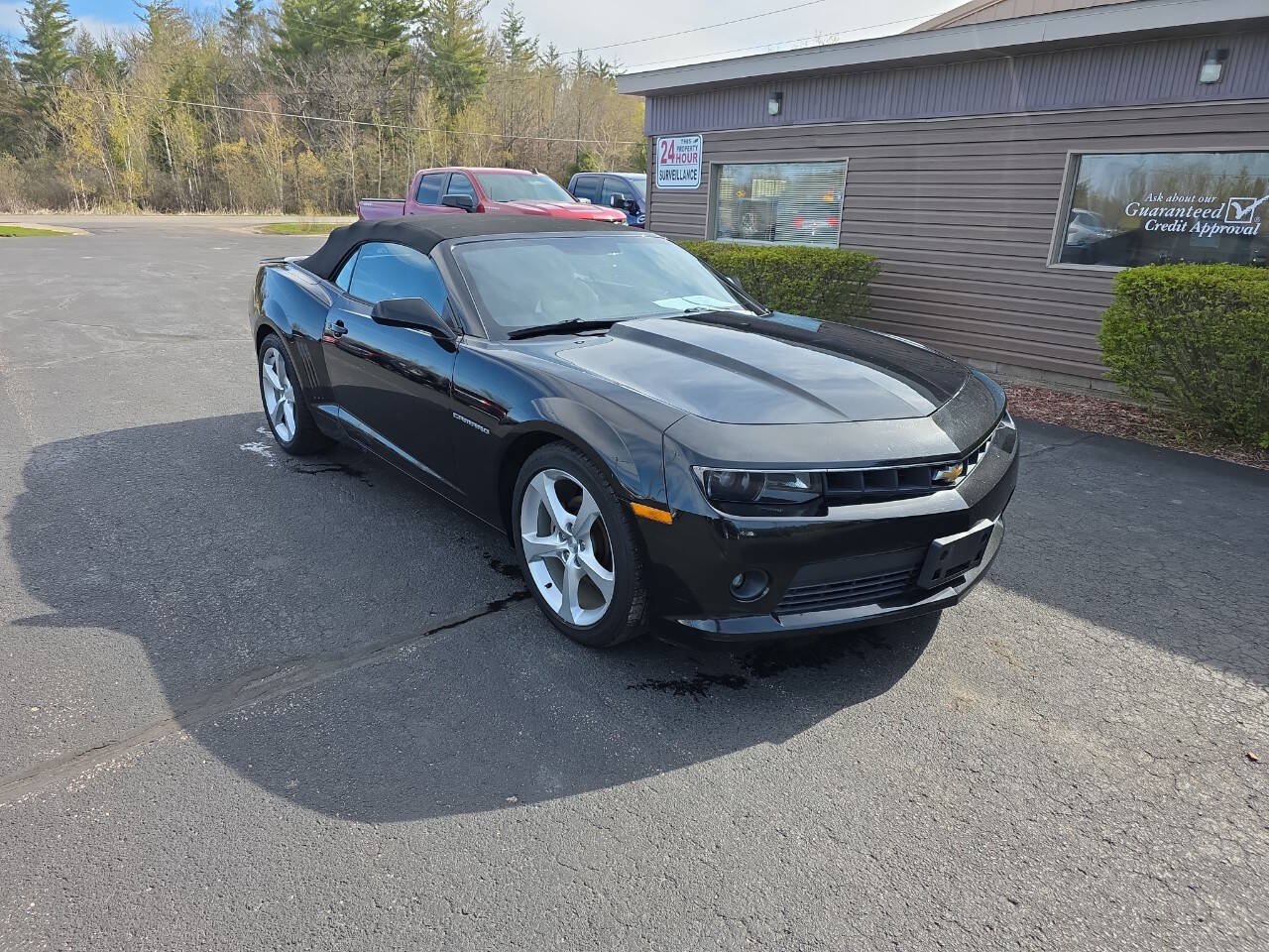 Used 2015 Chevrolet Camaro LT w/ RS Package RWD image 4