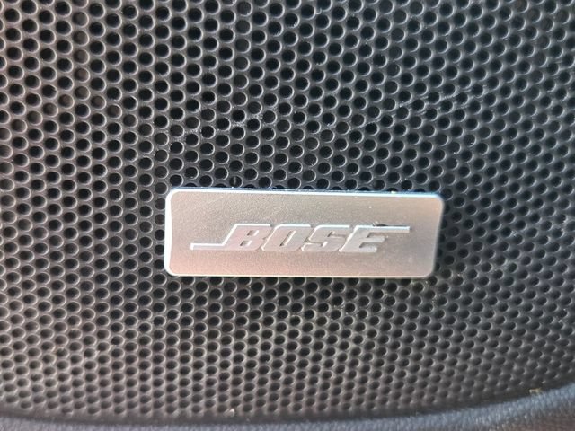 Used 2023 GMC Acadia SLT FWD image 18