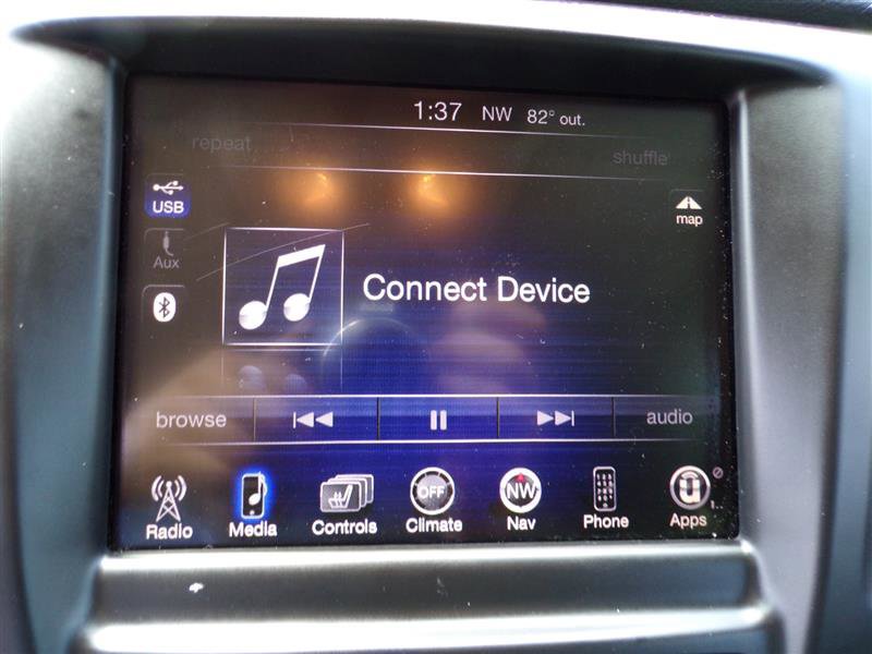 Used 2015 Chrysler 200 C w/ Navigation & Sound Group I image 39