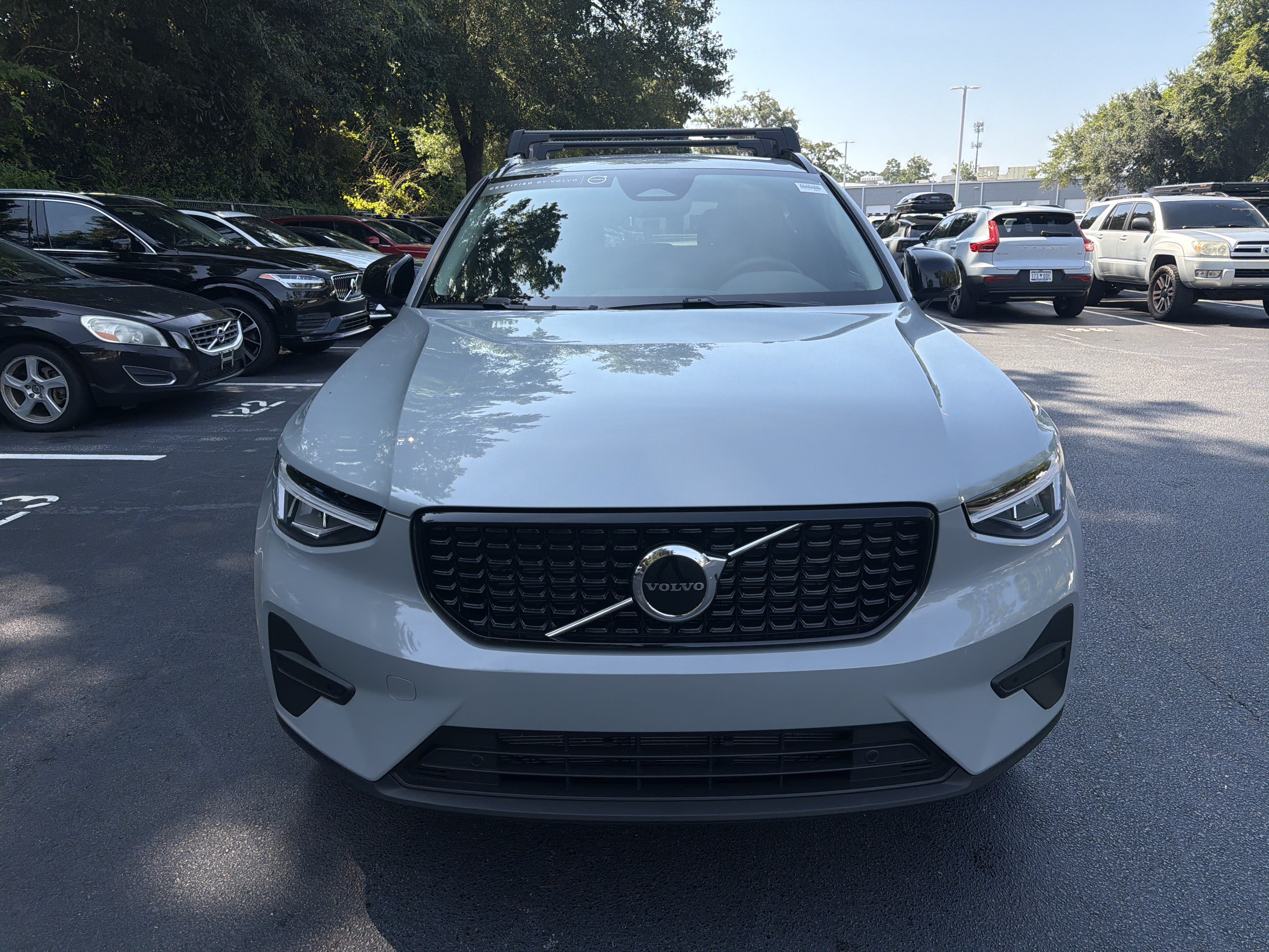 Certified 2026 Volvo XC40 B4 Core FWD image 41