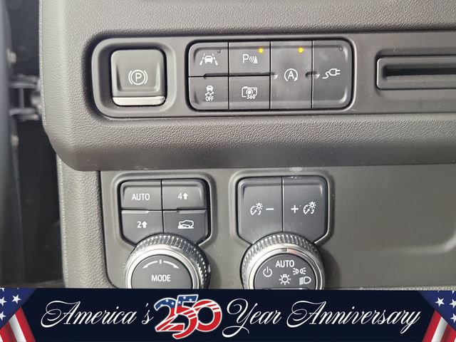 Used 2022 GMC Yukon XL SLT w/ SLT Premium Package AWD/4WD image 23