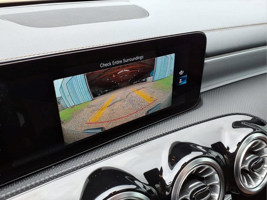 Used 2022 Mercedes-Benz CLA 250 image 11