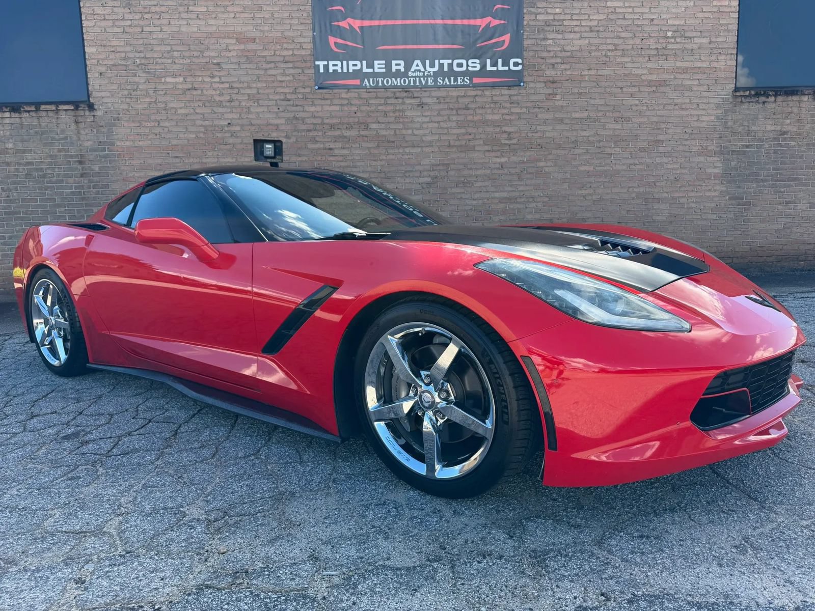 Used 2015 Chevrolet Corvette Stingray Coupe w/ 3LT Preferred Equipment Group RWD image 2