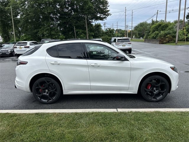 New 2025 Alfa Romeo Stelvio Tributo Italiano w/ Driving Assist Package image 9