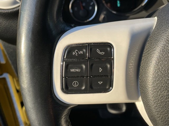 Used 2015 Jeep Wrangler Unlimited Sahara image 16