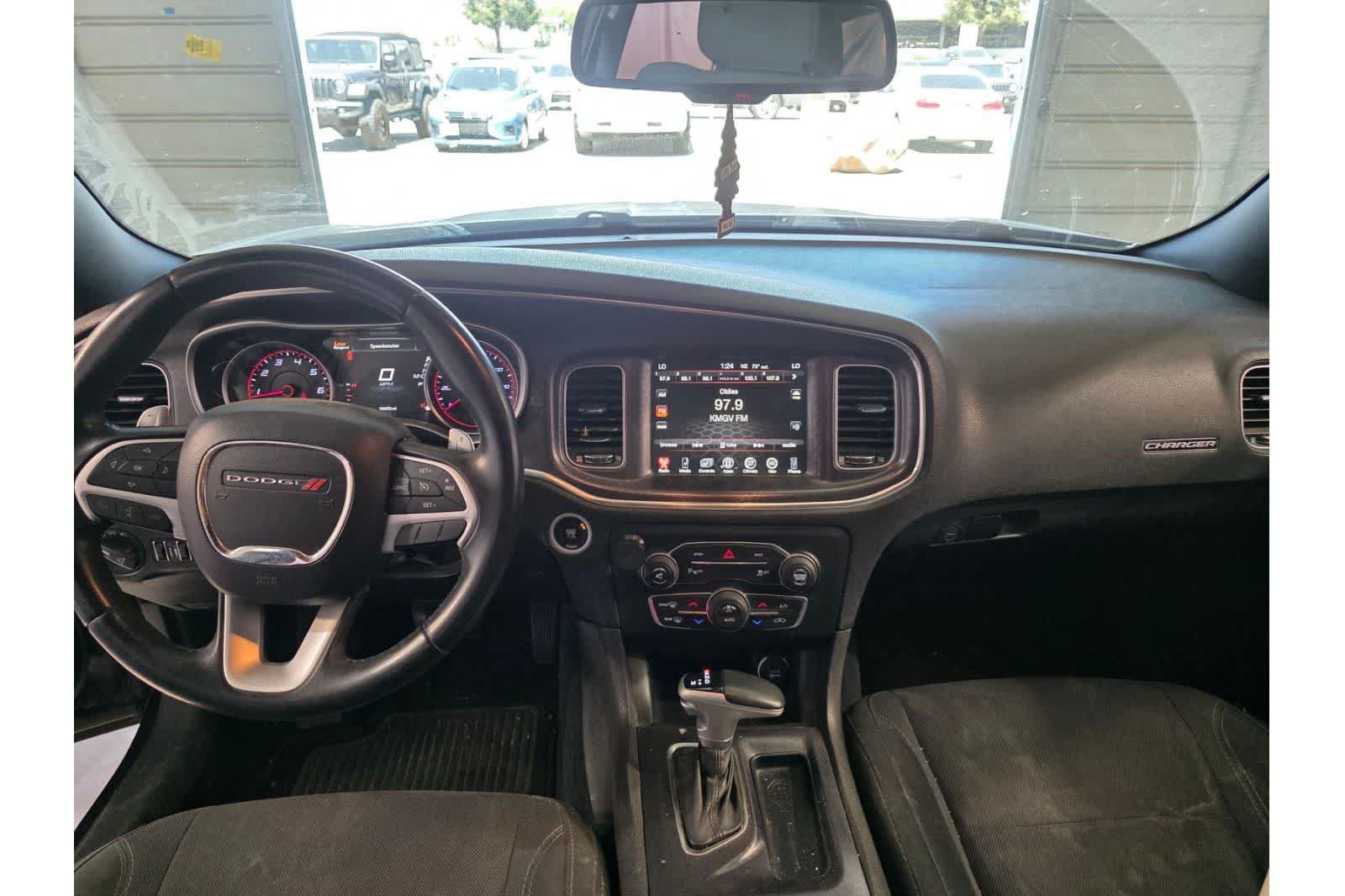 Used 2016 Dodge Charger SXT w/ Rallye Group RWD image 12
