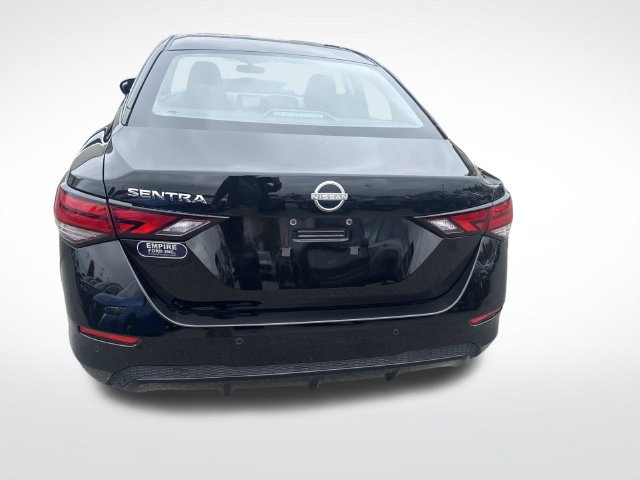 Used 2025 Nissan Sentra S FWD image 4