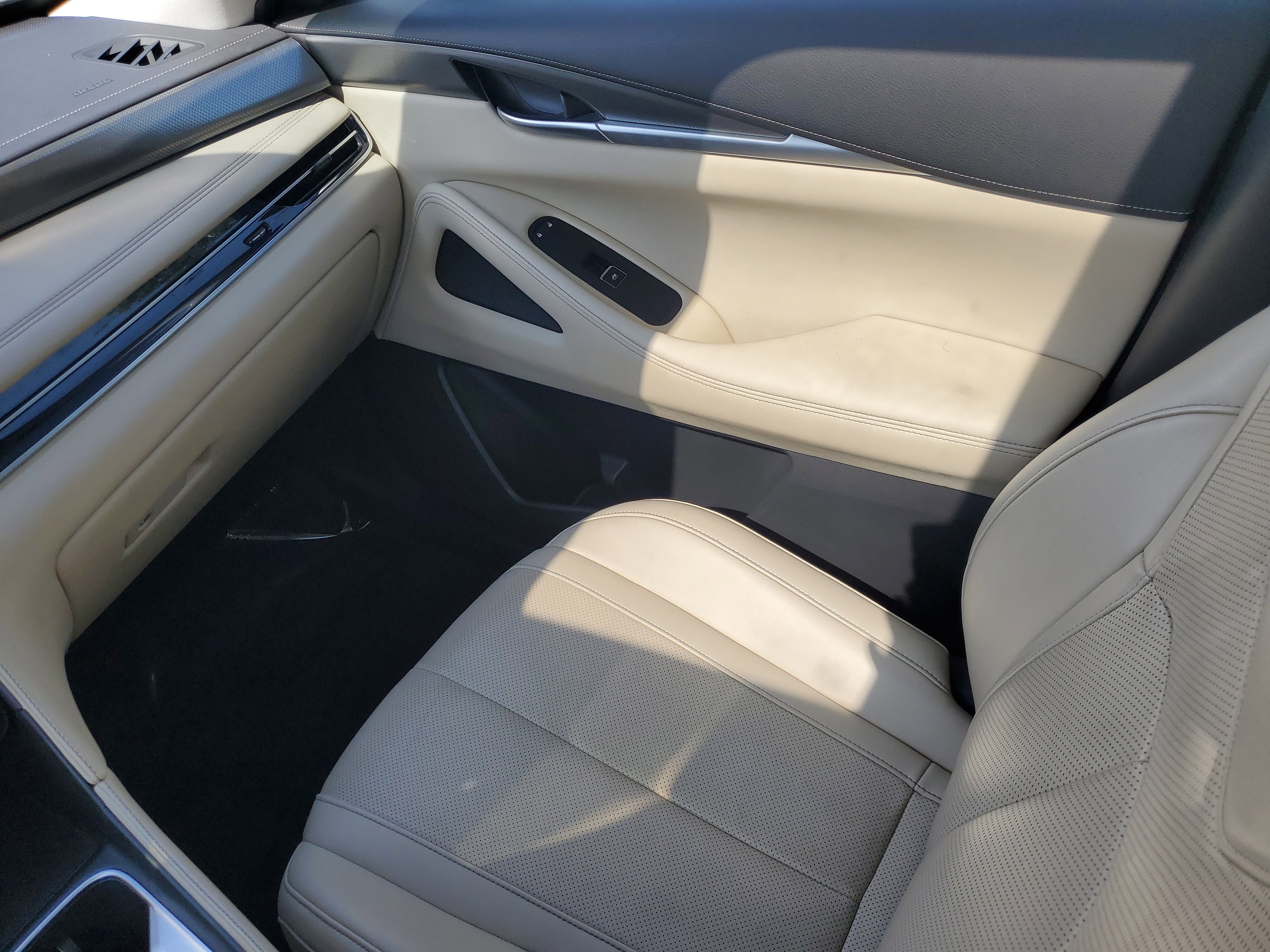 Used 2022 INFINITI QX60 Luxe image 12