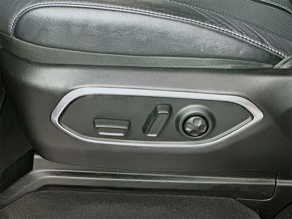 Used 2024 Jeep Wagoneer Series II w/ Flexible Seating Group image 22