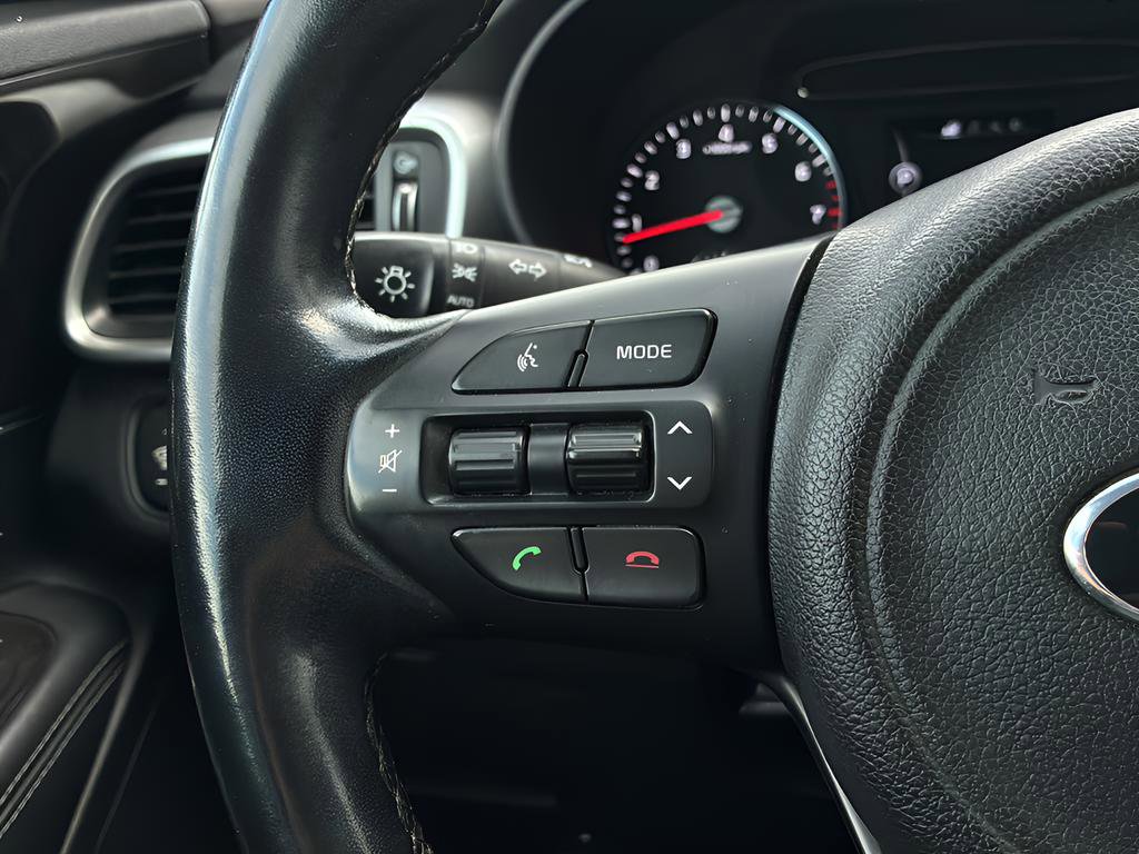 Used 2016 Kia Sorento LX w/ LX Convenience Package AWD/4WD image 26