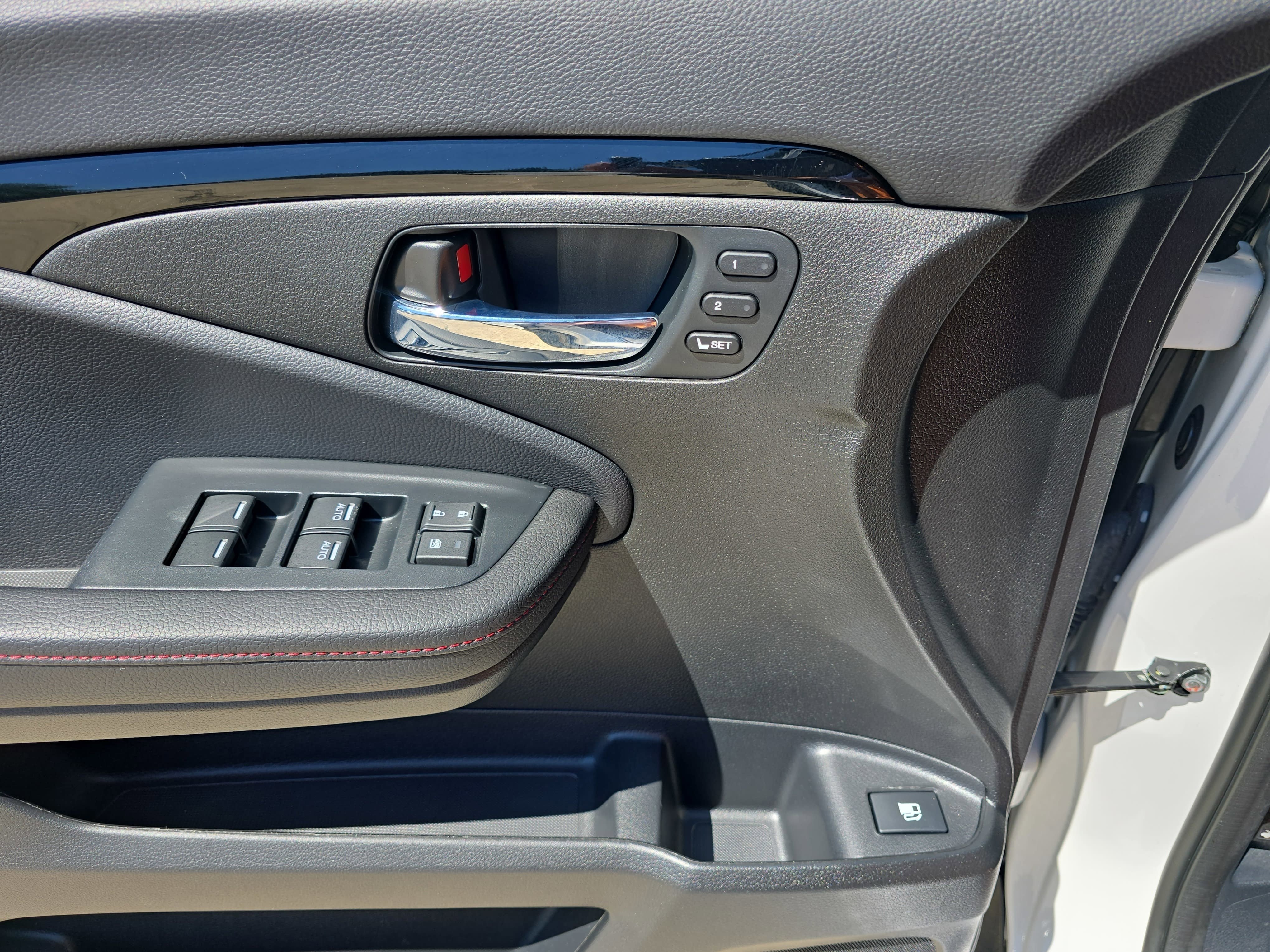 Certified 2024 Honda Ridgeline Black Edition image 27