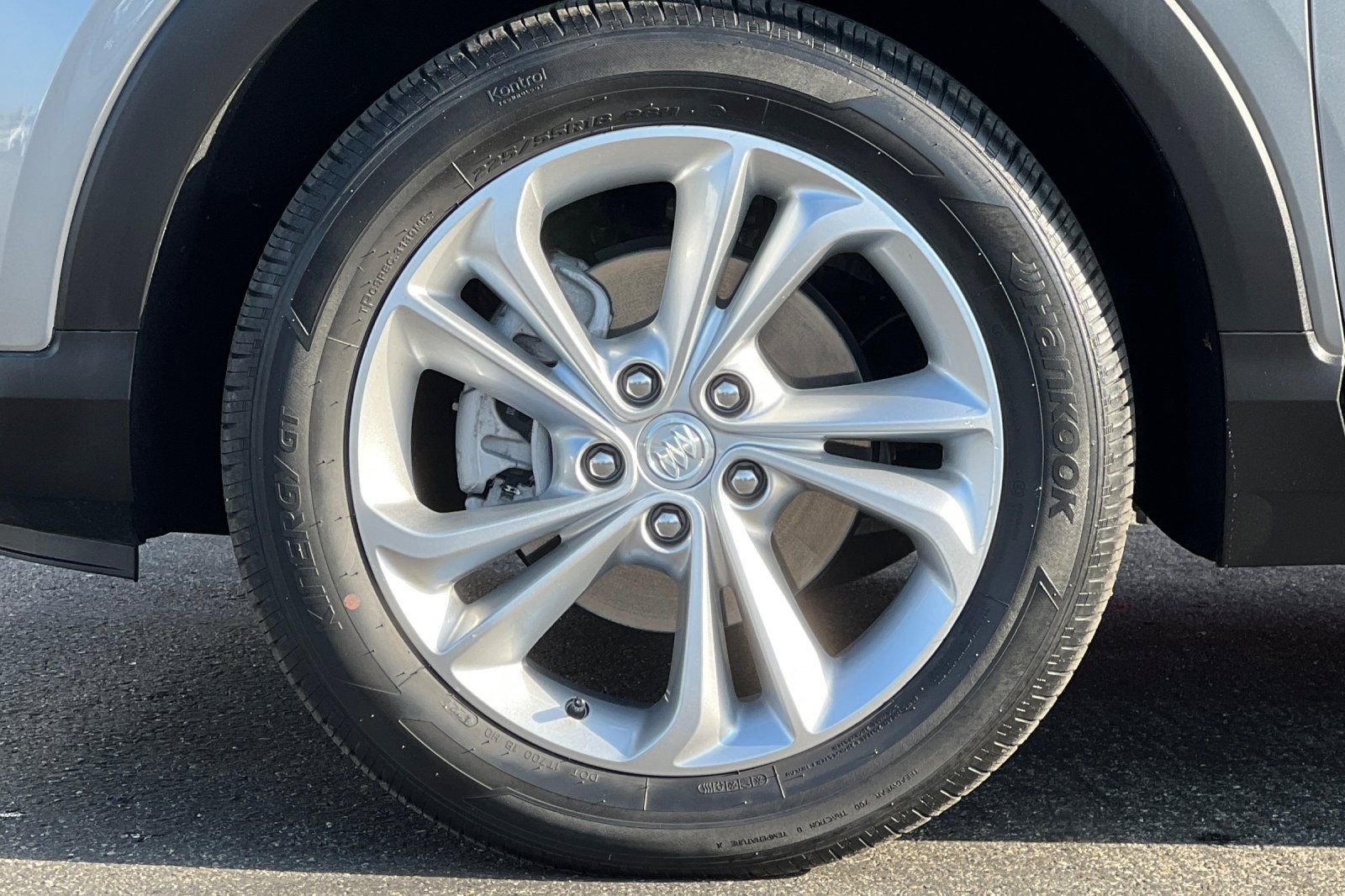 Used 2023 Buick Encore GX Preferred w/ Cold Weather Comfort Package image 36