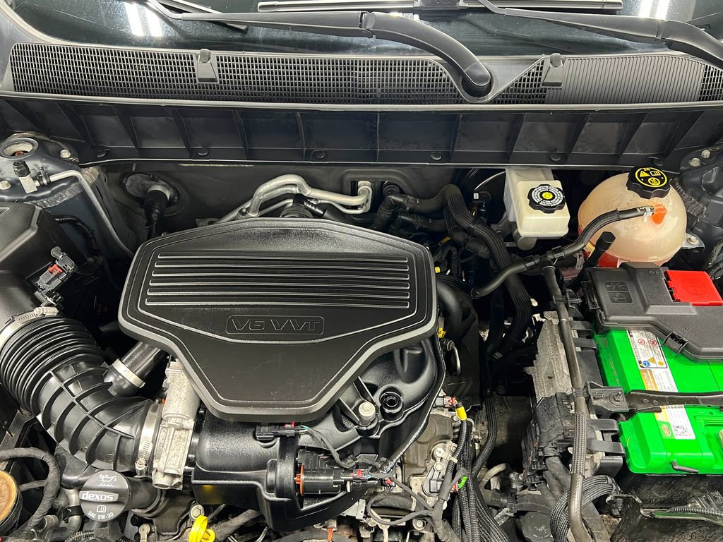 Used 2019 GMC Acadia SLT image 28