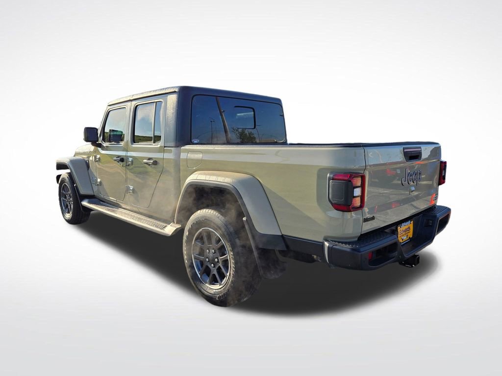 Used 2020 Jeep Gladiator Overland AWD/4WD image 8