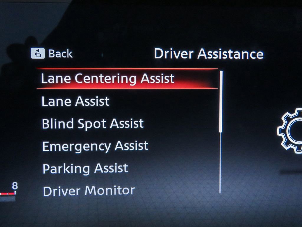 Certified 2025 Nissan Kicks SR image 22