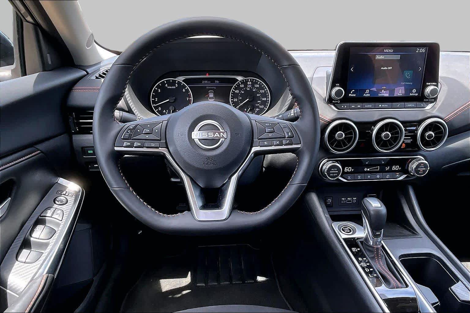 Certified 2025 Nissan Sentra SR FWD image 5