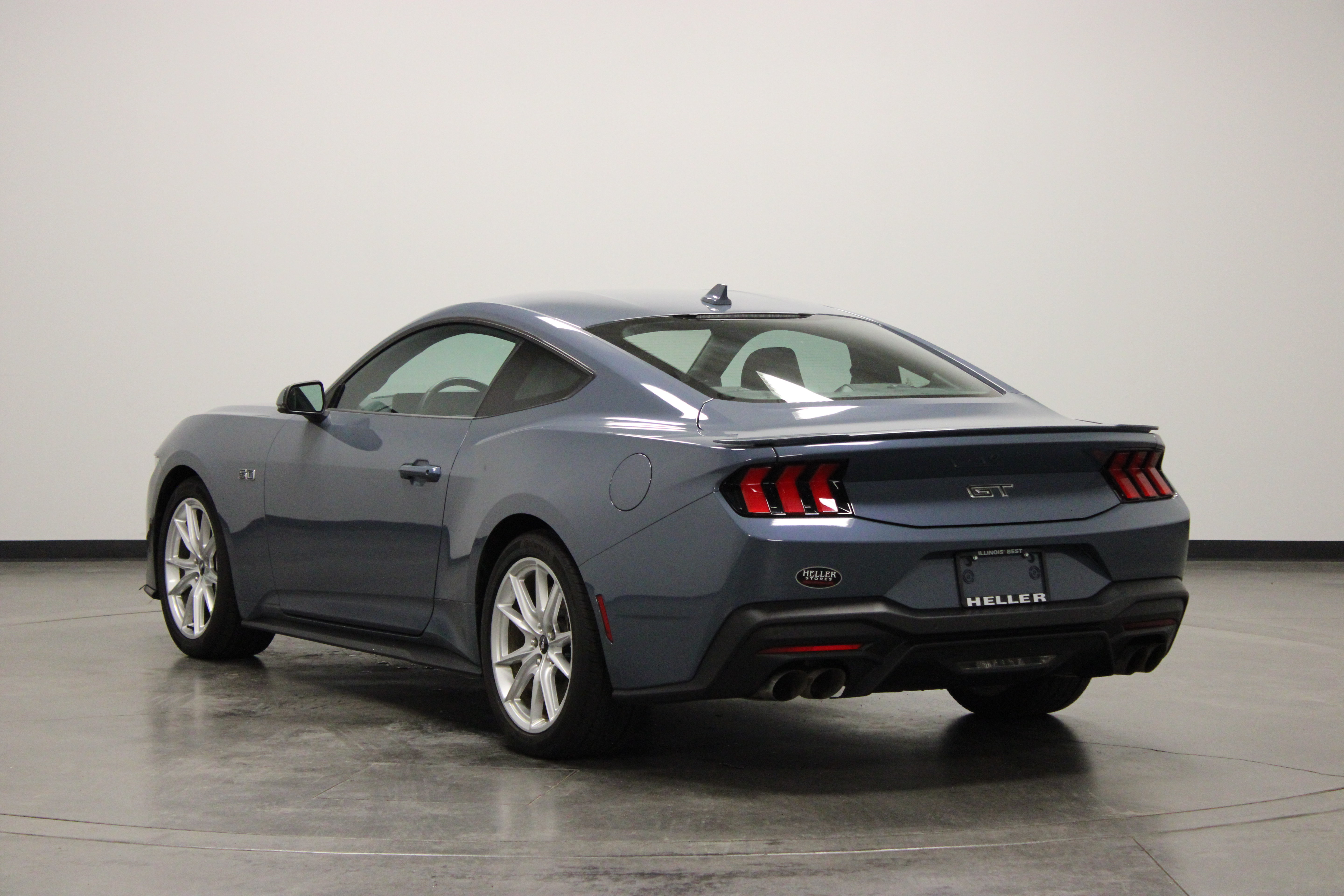 Used 2024 Ford Mustang GT Premium RWD image 6