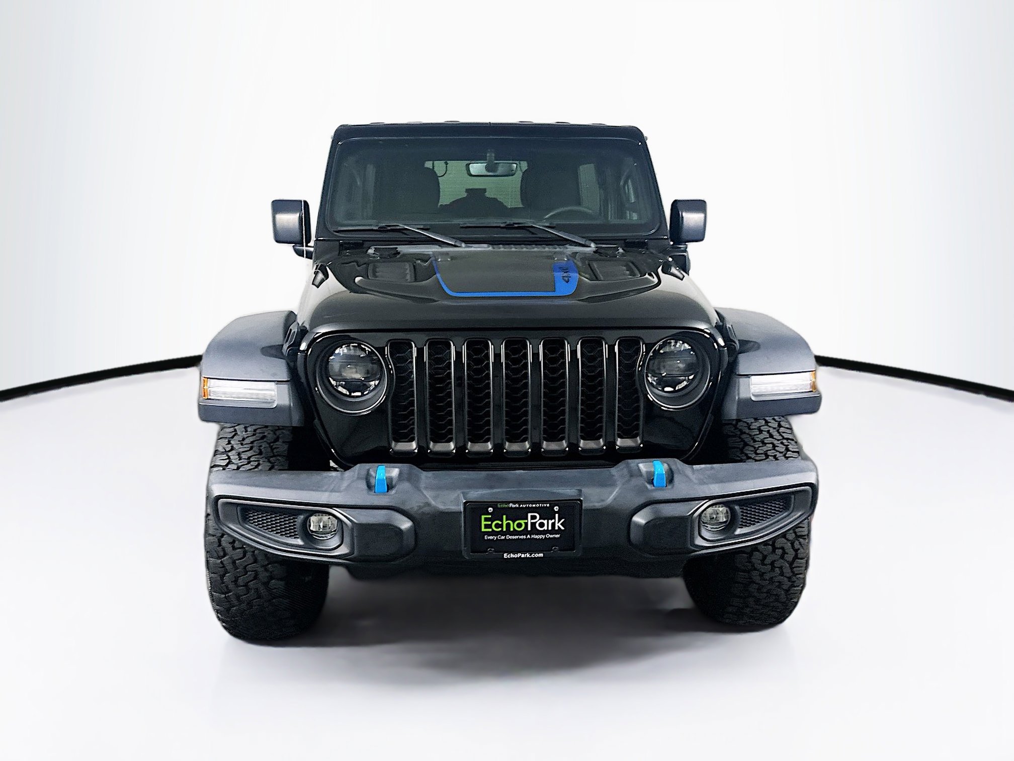 Used 2023 Jeep Wrangler Unlimited Rubicon 4xe image 2