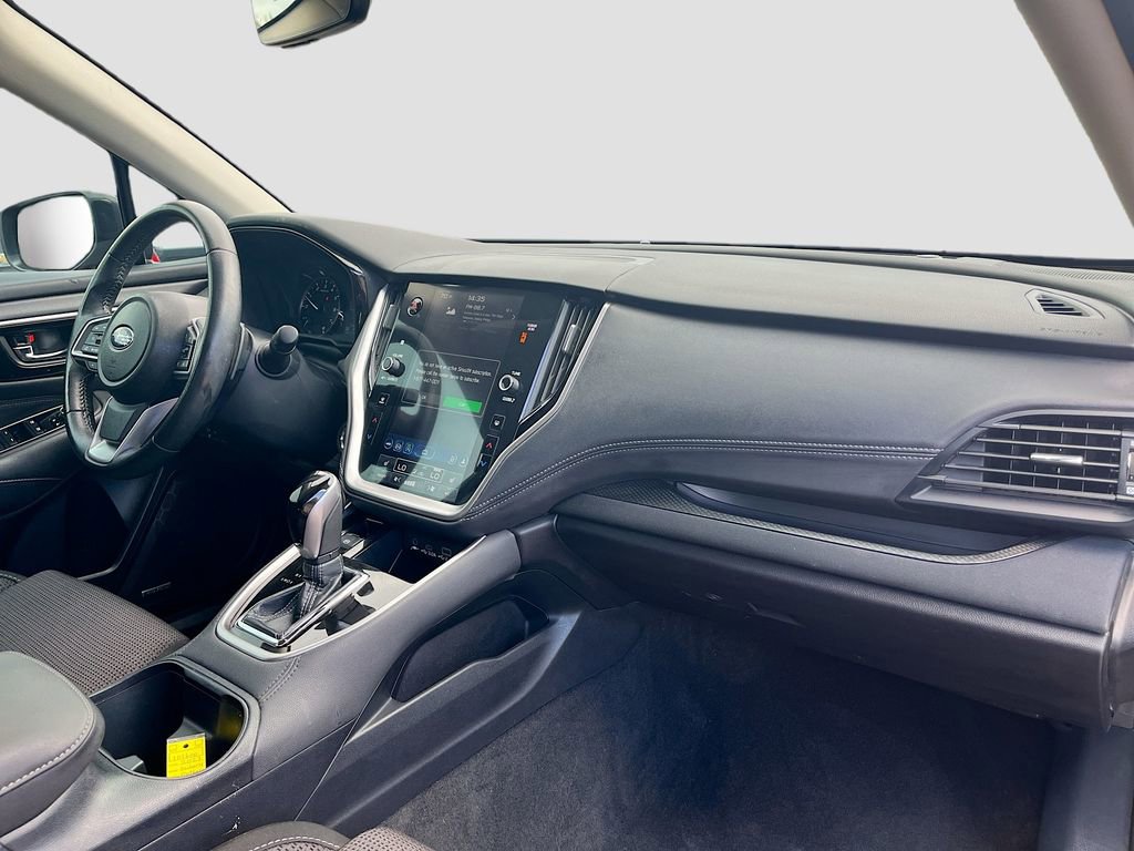 Used 2023 Subaru Outback Premium image 28