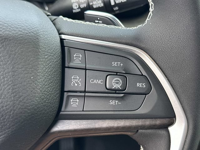New 2026 Jeep Grand Cherokee Altitude AWD/4WD image 24