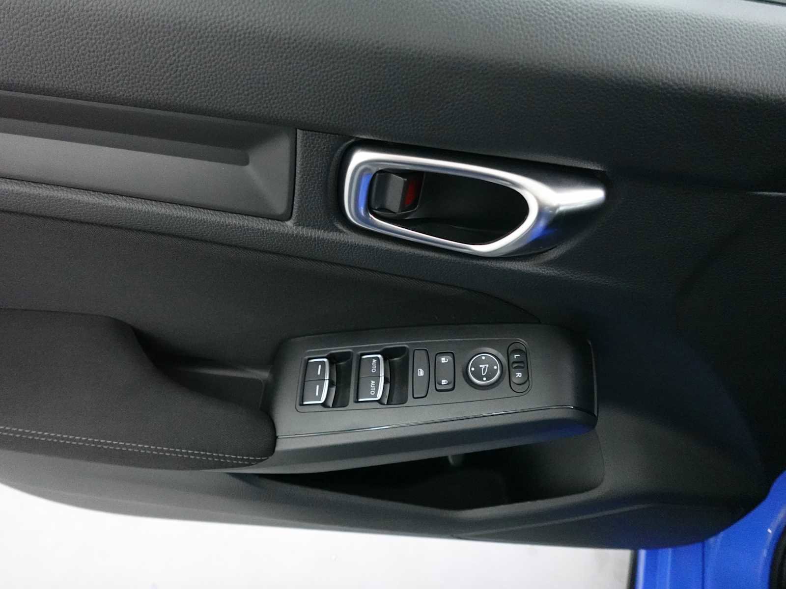 Certified 2025 Honda Civic Sport image 11