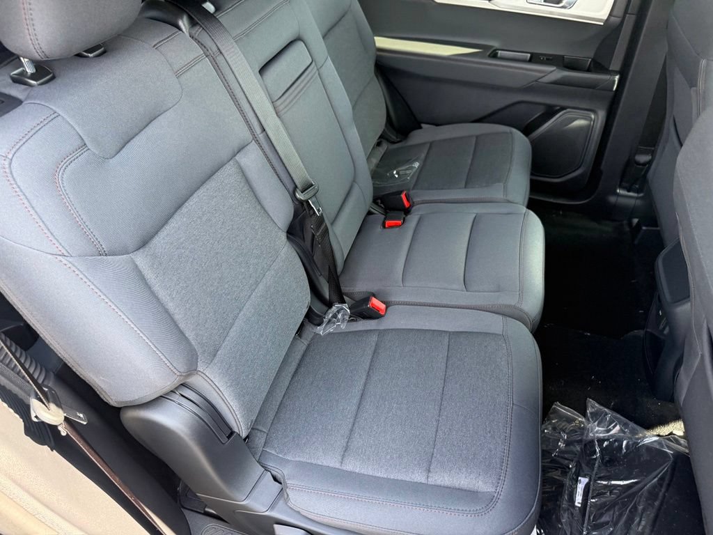 New 2026 Ford Explorer Active AWD/4WD image 47