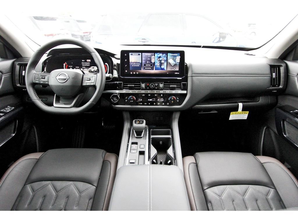 New 2026 Nissan Pathfinder Platinum FWD image 7