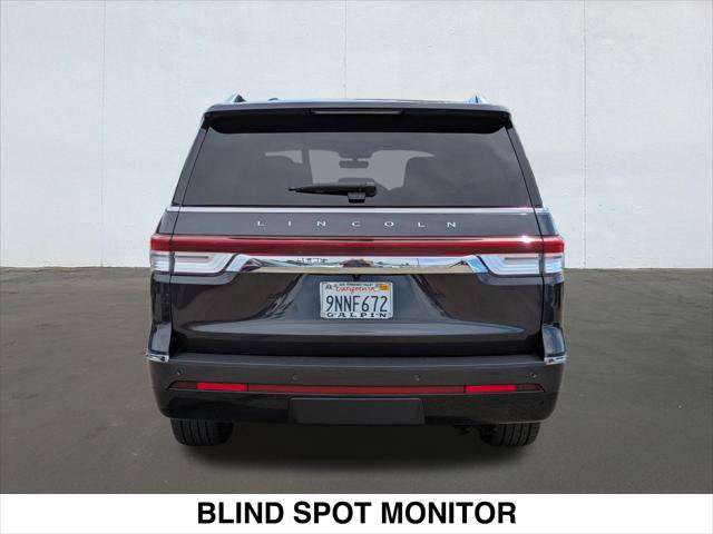 Used 2024 Lincoln Navigator Reserve AWD/4WD image 4