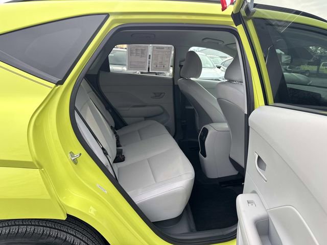 Used 2024 Hyundai Kona SEL image 12