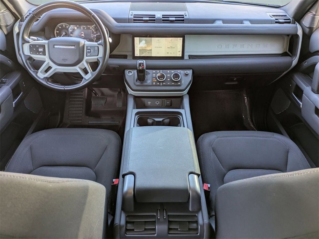 Used 2022 Land Rover Defender 110 image 20