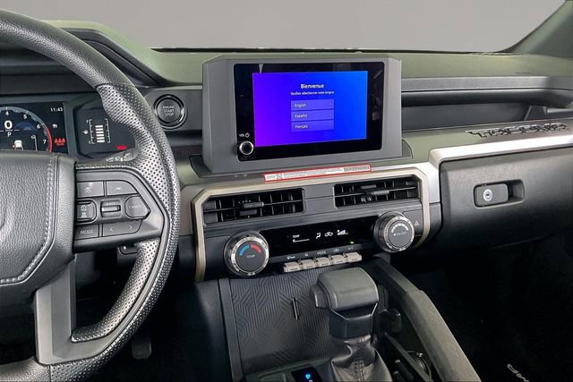 Used 2025 Toyota Tacoma SR5 image 9