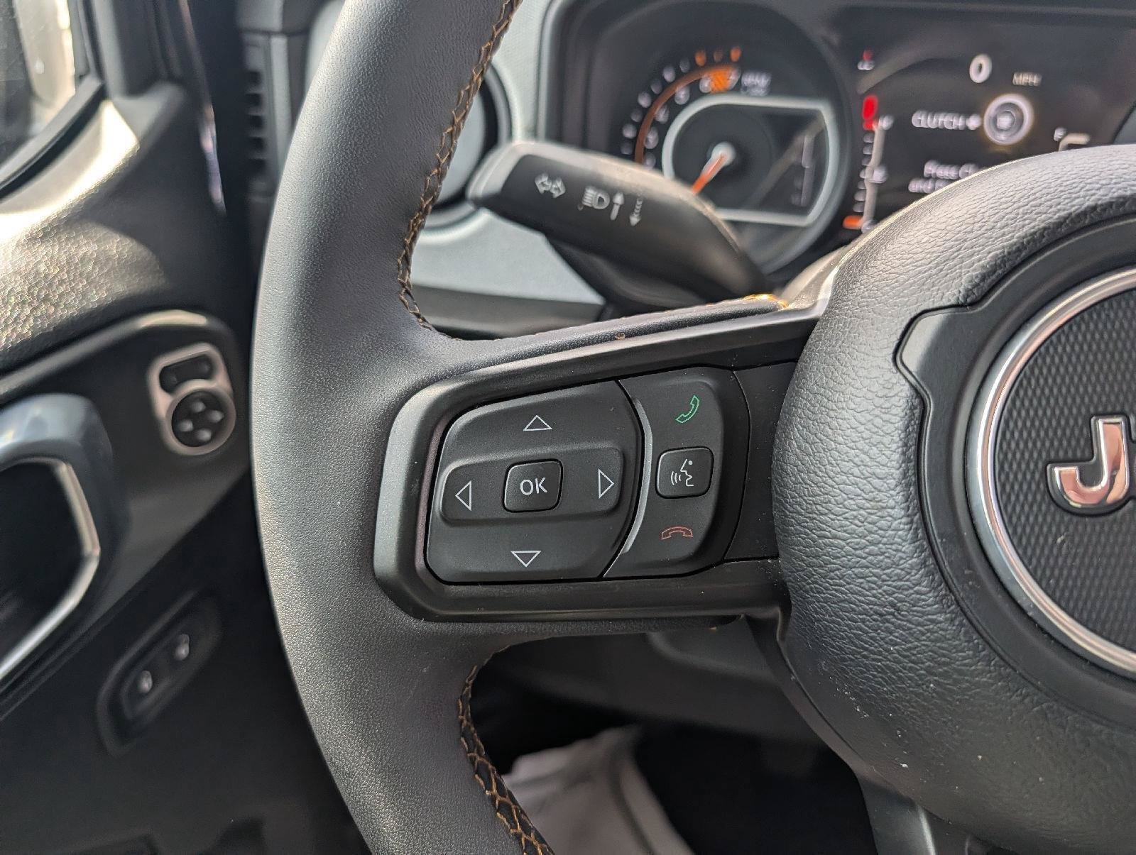 Used 2024 Jeep Wrangler Sport AWD/4WD image 14
