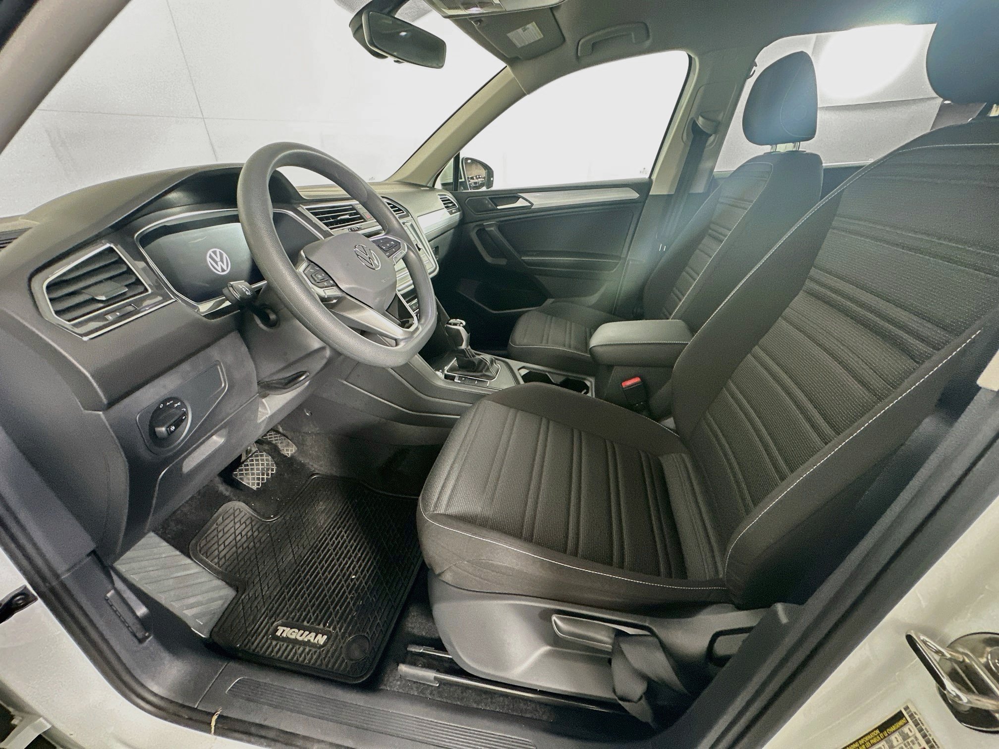 Used 2023 Volkswagen Tiguan S FWD image 13