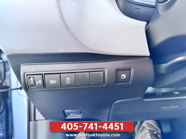 New 2027 Toyota Corolla SE w/ SE Premium Package FWD image 19