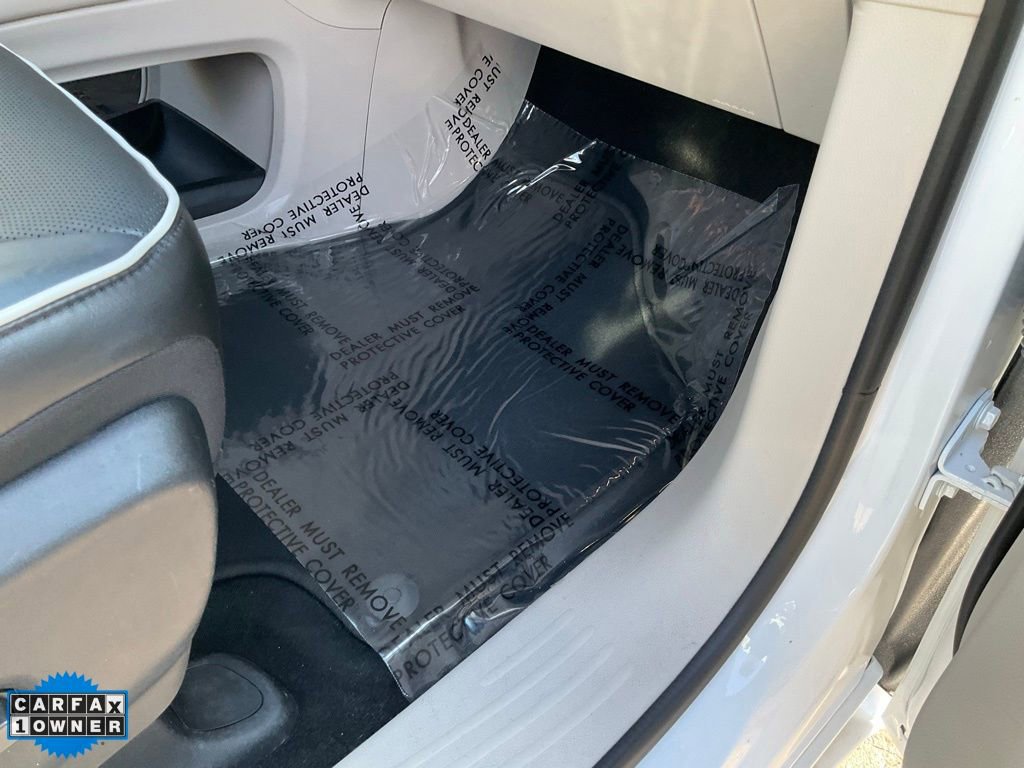 Used 2022 Chrysler Pacifica Limited w/ Uconnect Theater Family Group image 72