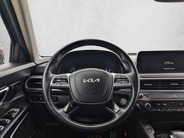 Used 2022 Kia Telluride SX w/ Nightfall Edition Package image 11