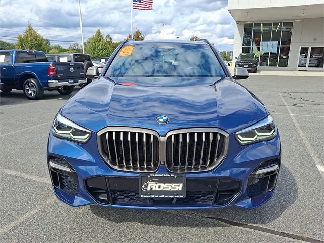 Used 2022 BMW X5 M50i image 3