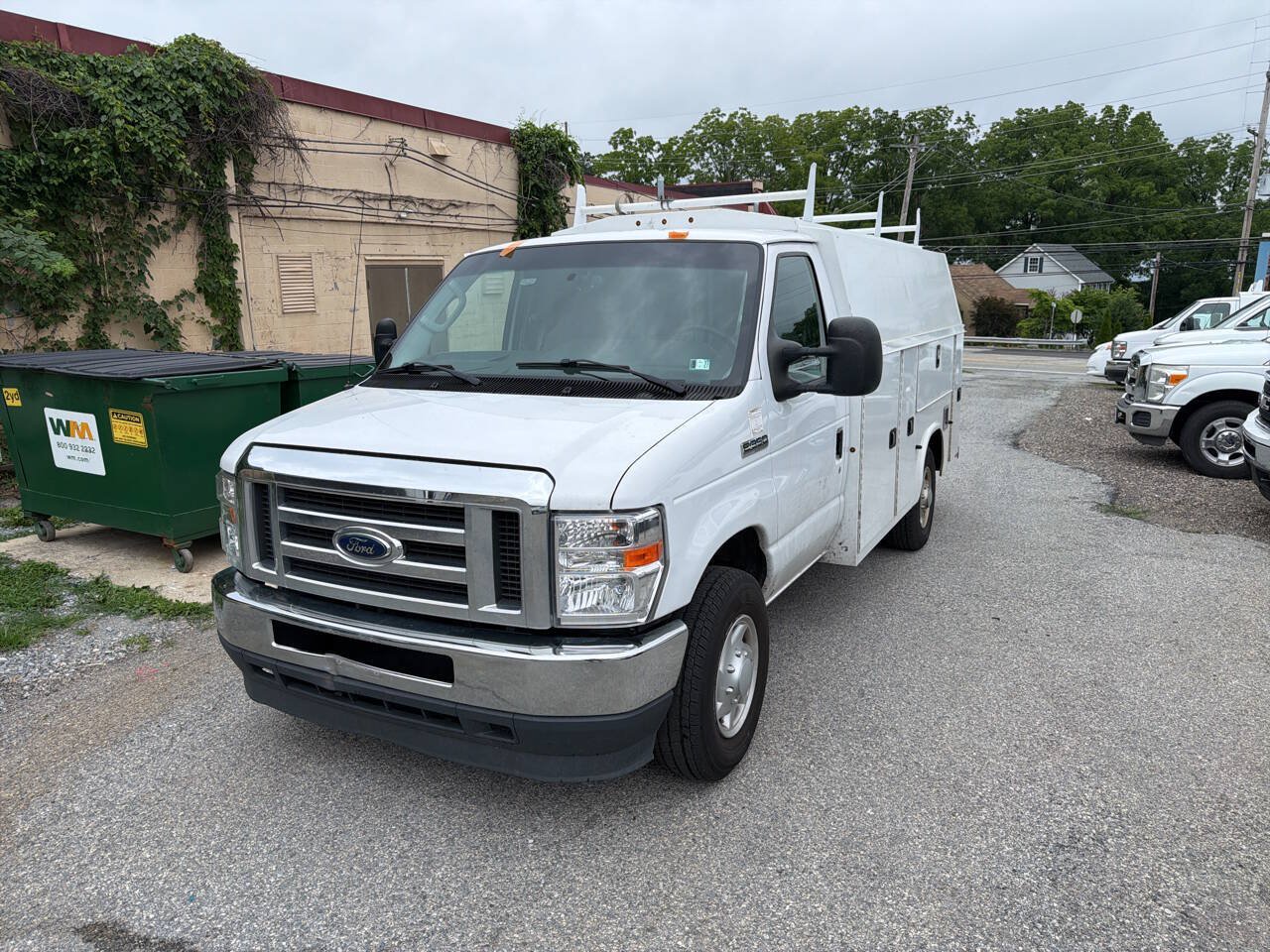 Used 2021 Ford E-350 and Econoline 350 Super Duty w/ Power Windows & Locks Group RWD image 3