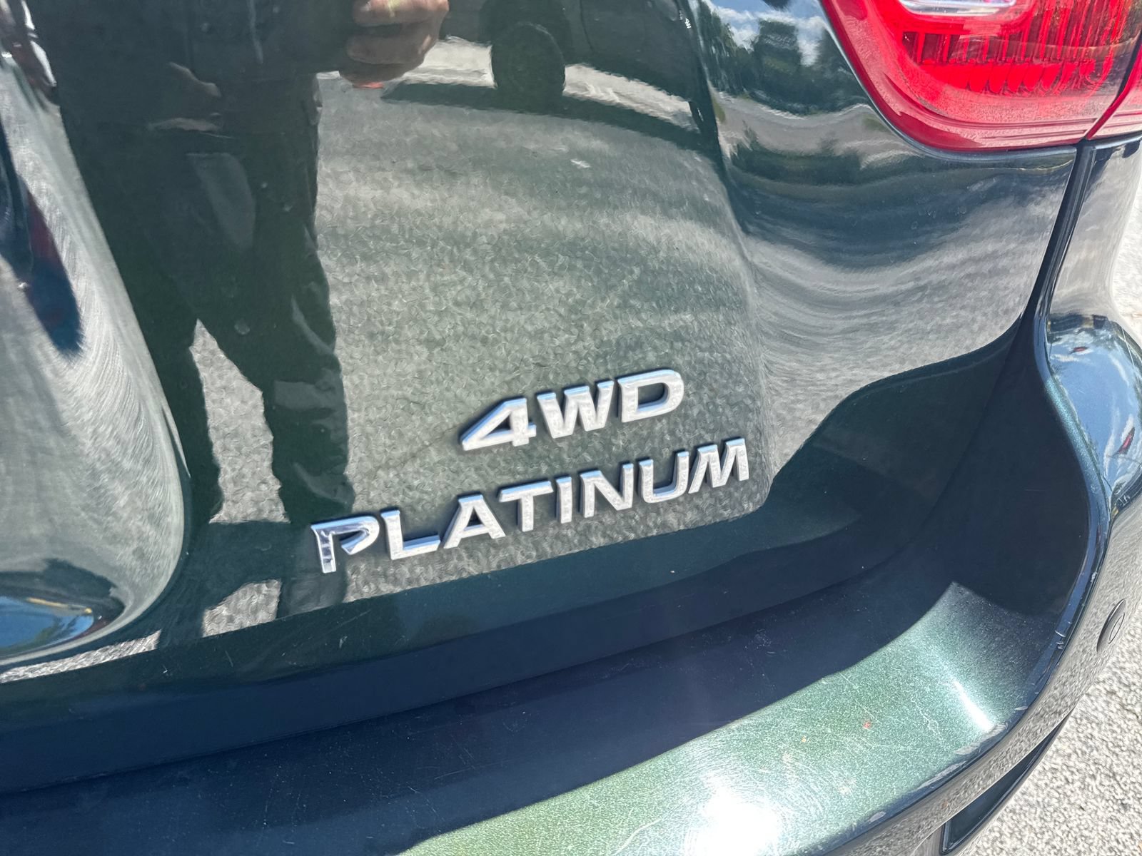 Used 2019 Nissan Pathfinder Platinum AWD/4WD image 13