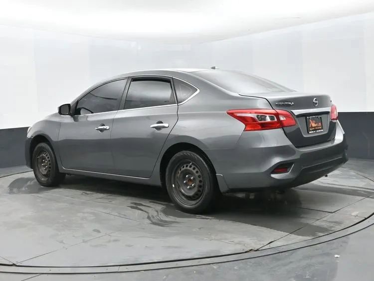 Used 2019 Nissan Sentra SV image 9