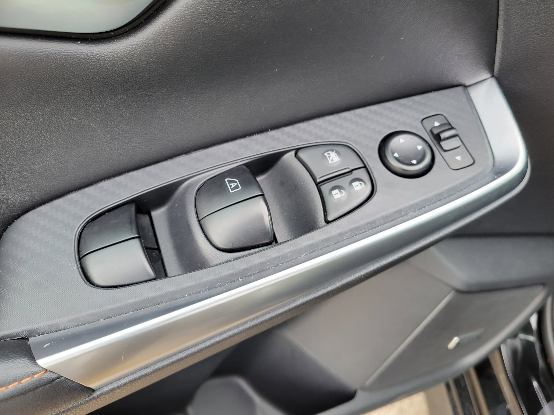 Certified 2023 Nissan Sentra SR w/ SR Premium Package image 19