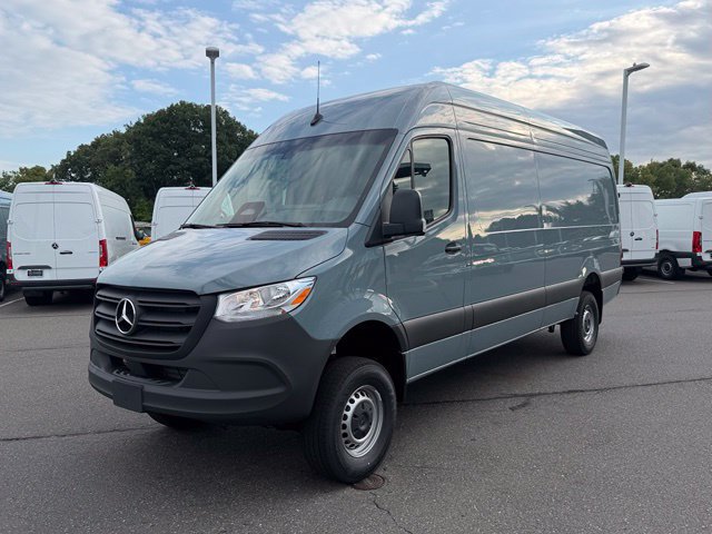 New 2026 Mercedes-Benz Sprinter 2500 image 3
