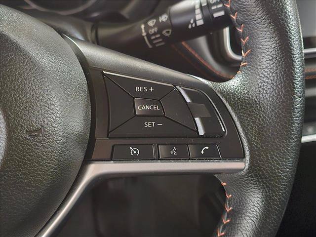 Used 2020 Nissan Kicks SR w/ SR Premium Package FWD image 27