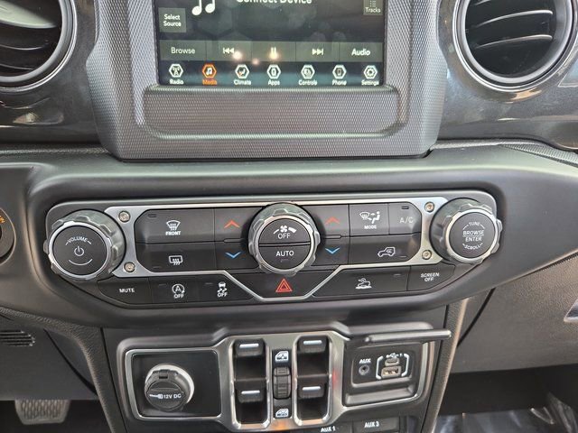 Used 2022 Jeep Wrangler Unlimited Sport image 24