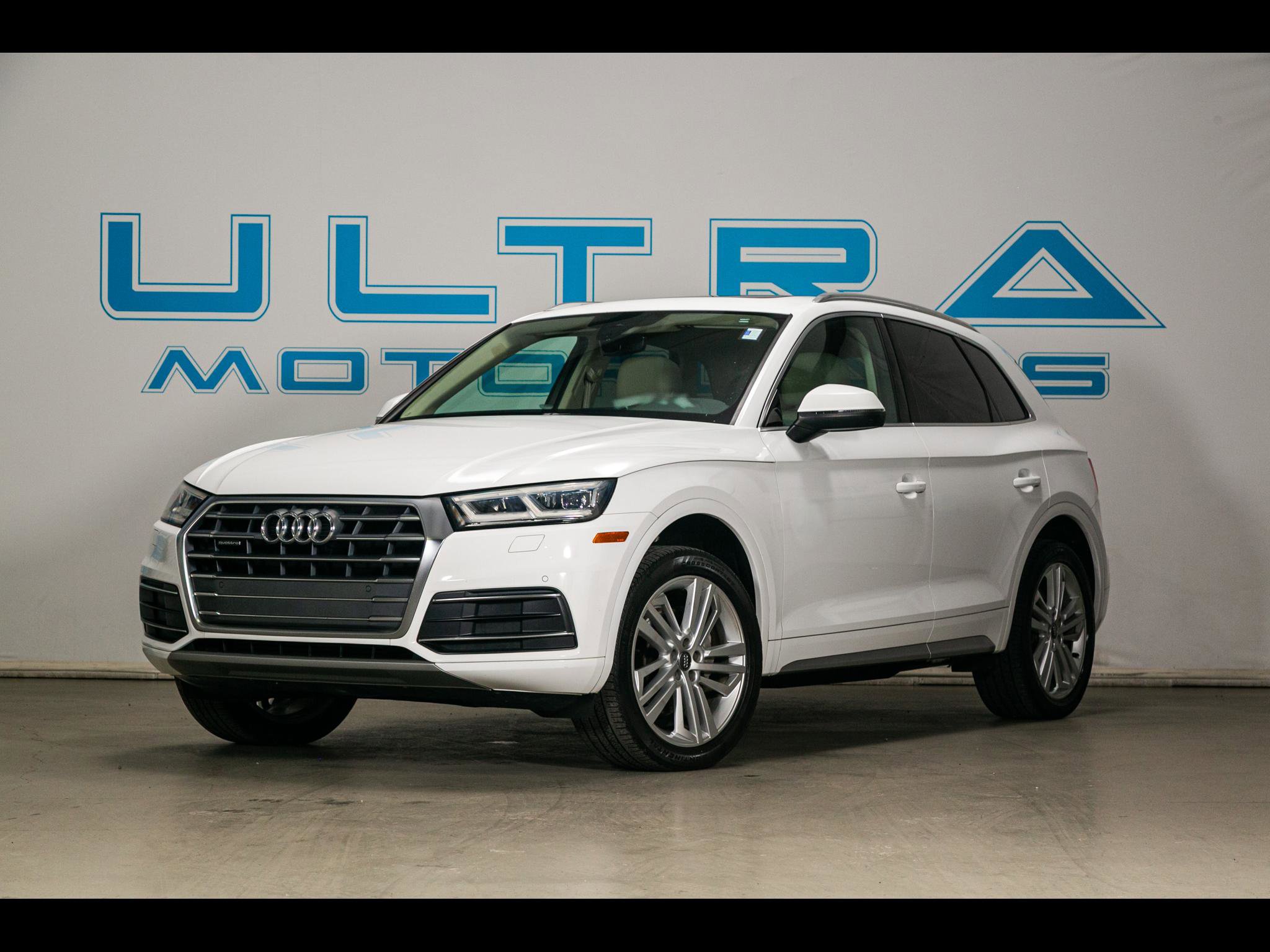 Used 2018 Audi Q5 2.0T Premium Plus w/ Premium Plus Package image 1